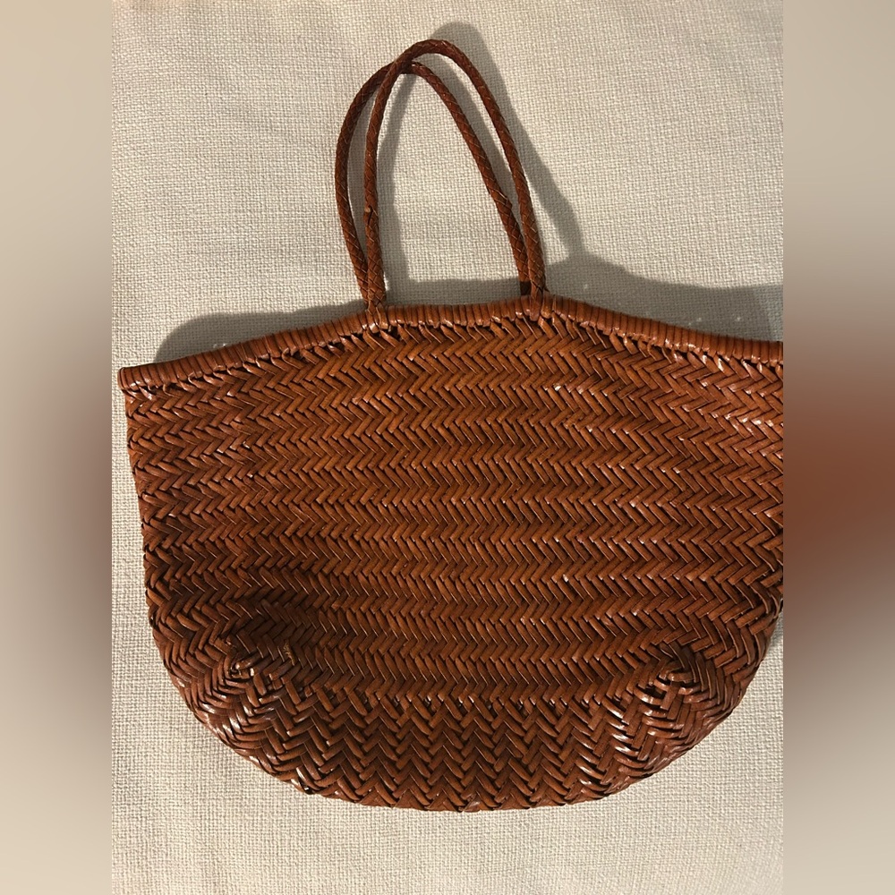 Dragon diffusion- brown leather woven tote - Picture 2 of 5